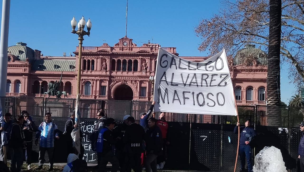 Fin del conflicto en la pesca: SOMU y empresarios acuerdan reactivar la flota congeladora tras casi un año de paralización